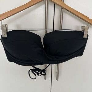 Black Strapless Twist Bikini Top BNWOT